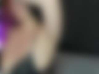 ashly-moonn's Live Sex Cam Show