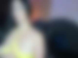ashly-moonn's Live Sex Cam Show