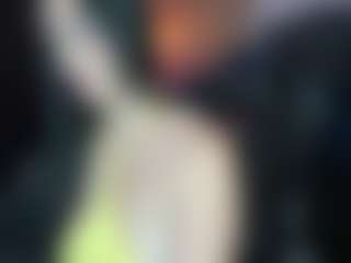 ashly-moonn's Live Sex Cam Show