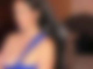 Live cam show with ashly-moonn - Moaning on Camsoda