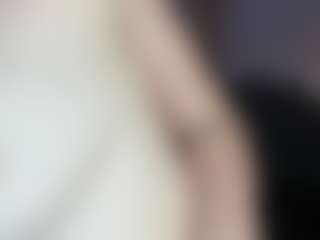 ashly-moonn's Live Sex Cam Show