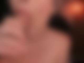 ashly-moonn's Live Sex Cam Show