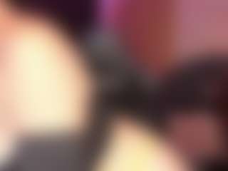 Show de cam en vivo con ashly-moonn - Striptease en Camsoda
