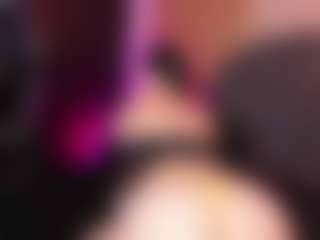 ashly-moonn's Live Sex Cam Show