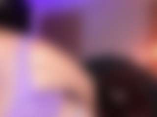 ashly-moonn's Live Sex Cam Show