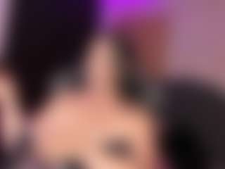 ashly-moonn's Live Sex Cam Show