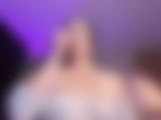 ashly-moonn's Live Sex Cam Show