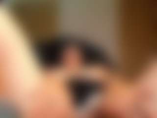 ashly-moonn's Live Sex Cam Show