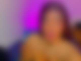 bayolet's Live Sex Cam Show