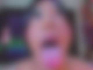 bayolet's Live Sex Cam Show