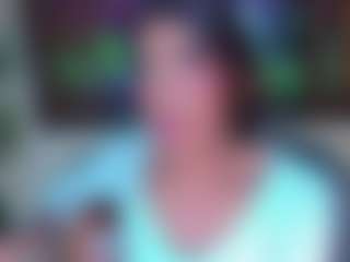 bayolet's Live Sex Cam Show