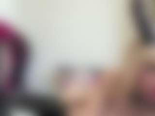 bratzdollchloe's Live Sex Cam Show