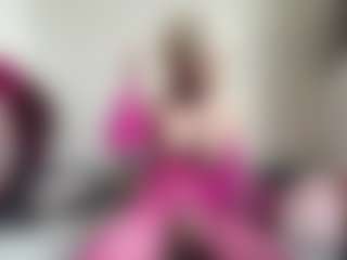 bratzdollchloe's Live Sex Cam Show