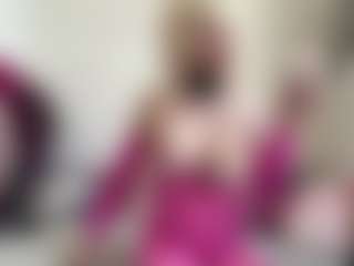 bratzdollchloe's Live Sex Cam Show