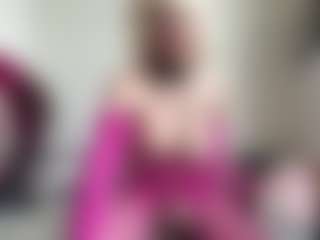 bratzdollchloe's Live Sex Cam Show