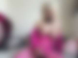 bratzdollchloe's Live Sex Cam Show