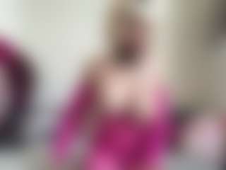 bratzdollchloe's Live Sex Cam Show