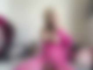 bratzdollchloe's Live Sex Cam Show