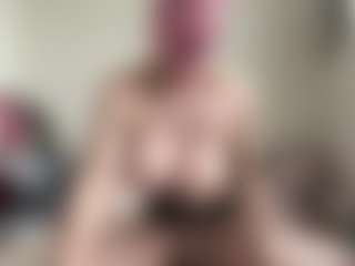 bratzdollchloe's Live Sex Cam Show