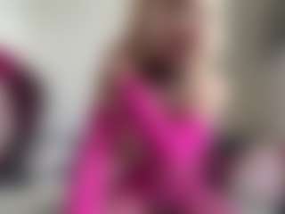 bratzdollchloe's Live Sex Cam Show
