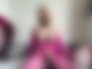 bratzdollchloe's Live Sex Cam Show