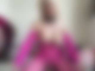 bratzdollchloe's Live Sex Cam Show