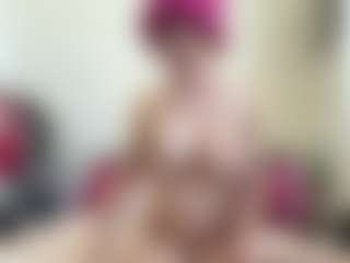 bratzdollchloe's Live Sex Cam Show