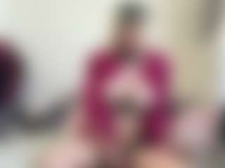 bratzdollchloe's Live Sex Cam Show