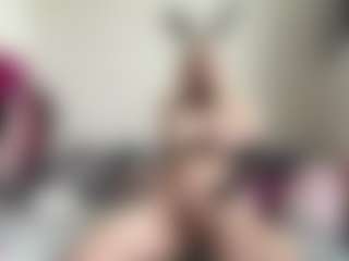 bratzdollchloe's Live Sex Cam Show