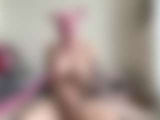 bratzdollchloe's Live Sex Cam Show