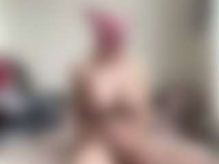 bratzdollchloe's Live Sex Cam Show