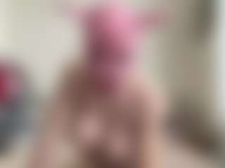bratzdollchloe's Live Sex Cam Show