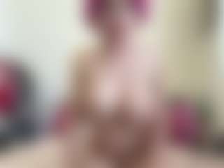 bratzdollchloe's Live Sex Cam Show