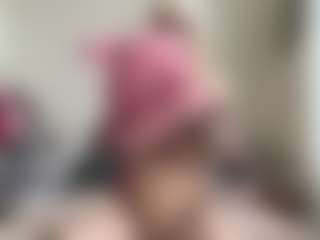 bratzdollchloe's Live Sex Cam Show