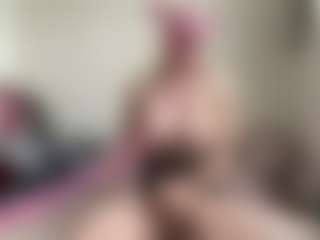 bratzdollchloe's Live Sex Cam Show