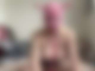 bratzdollchloe's Live Sex Cam Show