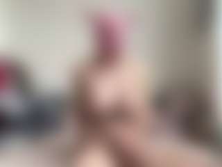 bratzdollchloe's Live Sex Cam Show