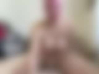 bratzdollchloe's Live Sex Cam Show