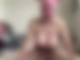 bratzdollchloe's Live Sex Cam Show