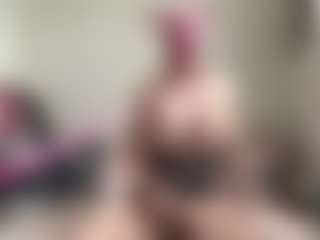 bratzdollchloe's Live Sex Cam Show