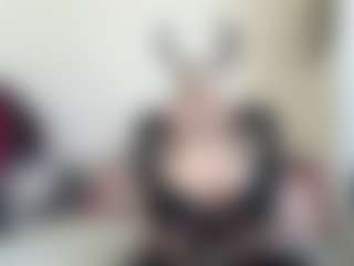 bratzdollchloe's Live Sex Cam Show