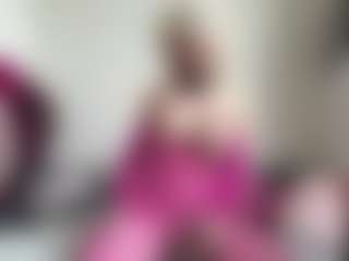 bratzdollchloe's Live Sex Cam Show