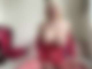 bratzdollchloe's Live Sex Cam Show