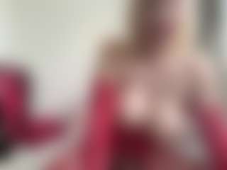 bratzdollchloe's Live Sex Cam Show