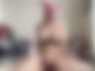 bratzdollchloe's Live Sex Cam Show