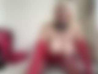 bratzdollchloe's Live Sex Cam Show