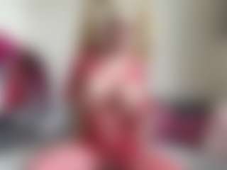 bratzdollchloe's Live Sex Cam Show
