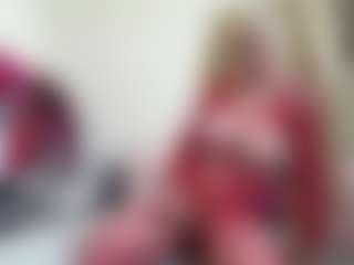 bratzdollchloe's Live Sex Cam Show