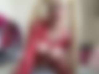 bratzdollchloe's Live Sex Cam Show