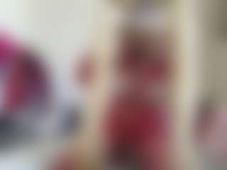 bratzdollchloe's Live Sex Cam Show